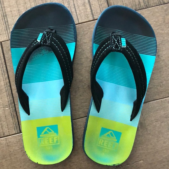 reef boys flip flops